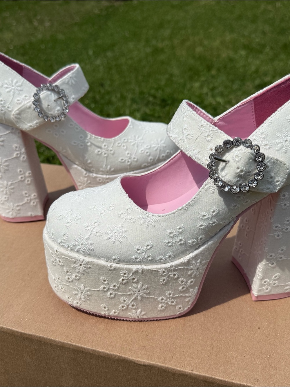 Sugar Thrillz White Lace Platform Mary Jane Heels with Rhinestone Buckle - Picture 4 of 7